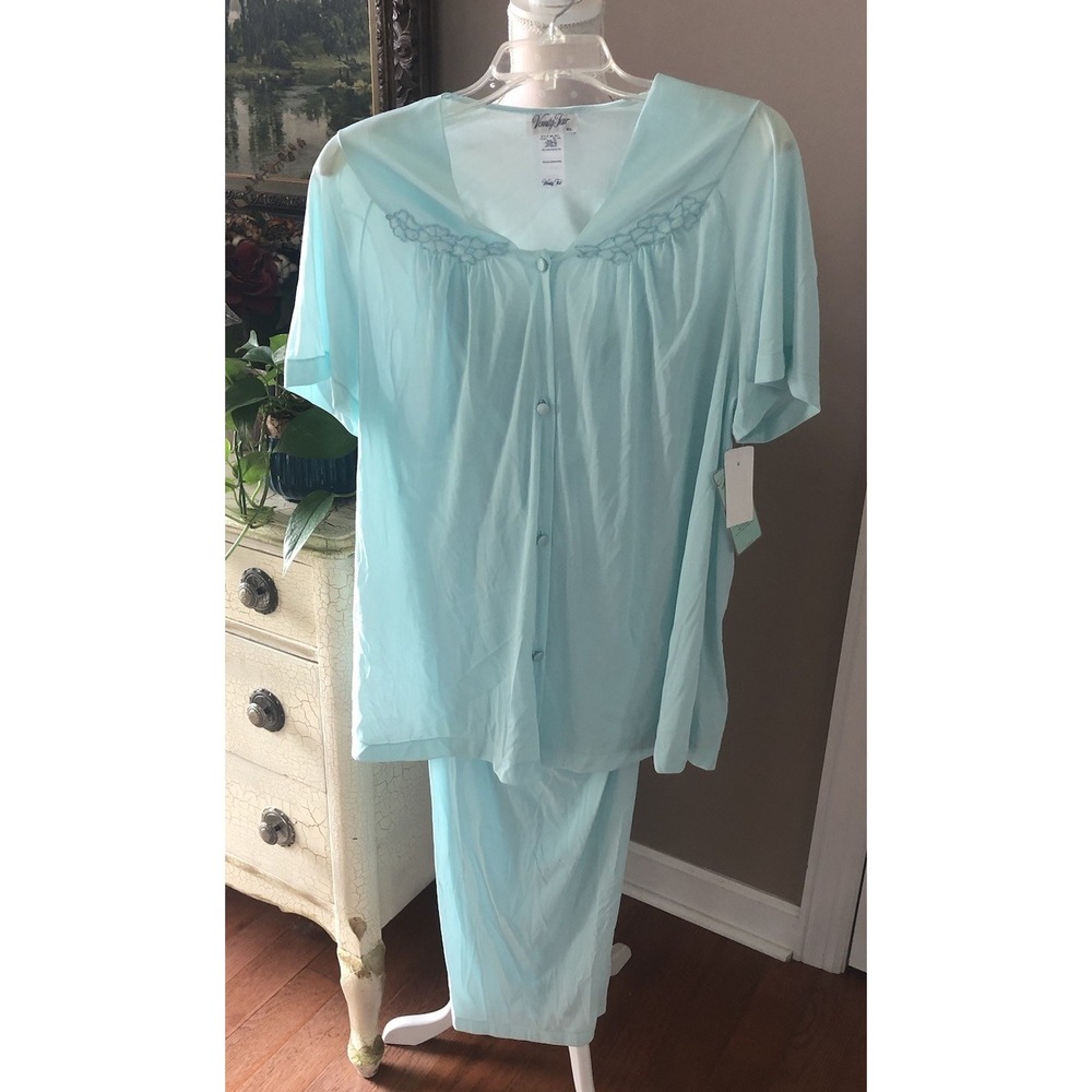 Vanity Fair Pajama Set Aqua Blue Nylon 2 Piece Embroidery Women's XL New Tags